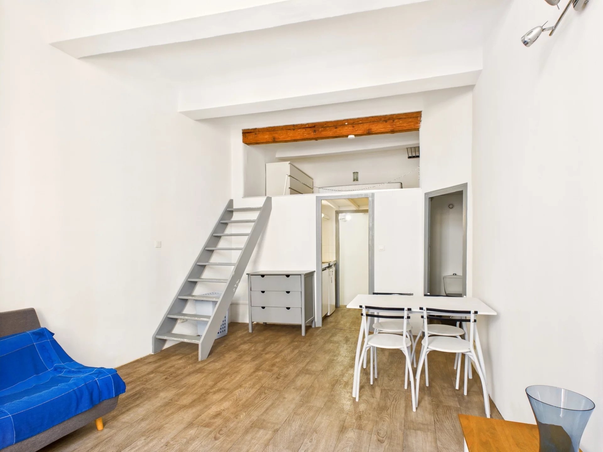 City-Center Studio with Mezzanine, Provence-Alpes-Côte d’Azur – France – BVI79123