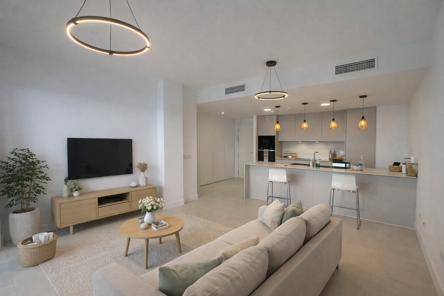 2 bedroom Ground Floor Apartment in Fuengirola, Malaga, Spain – 428-05175P