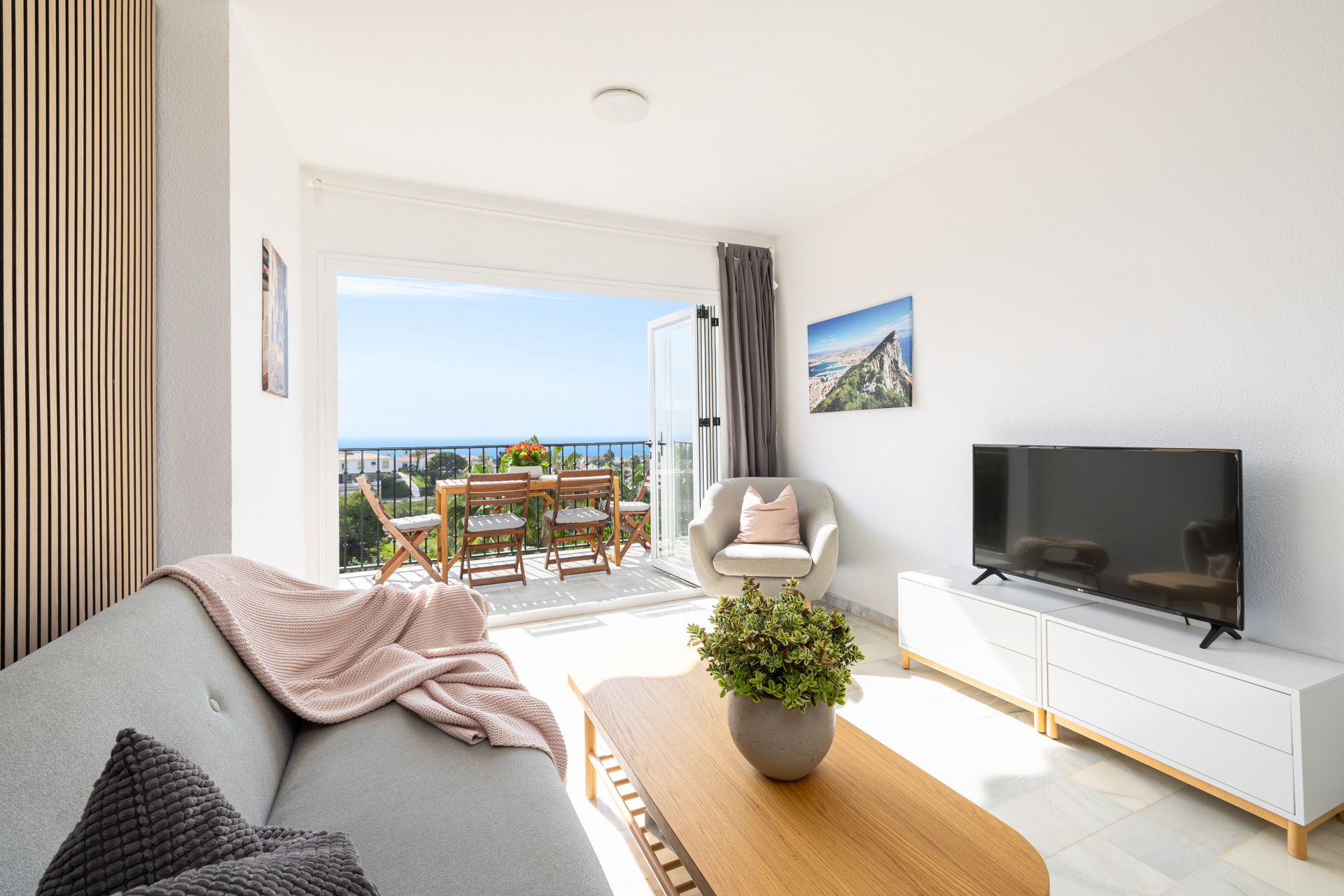 3 bedroom Apartment in Mijas Costa, Malaga, Spain – 428-05177D