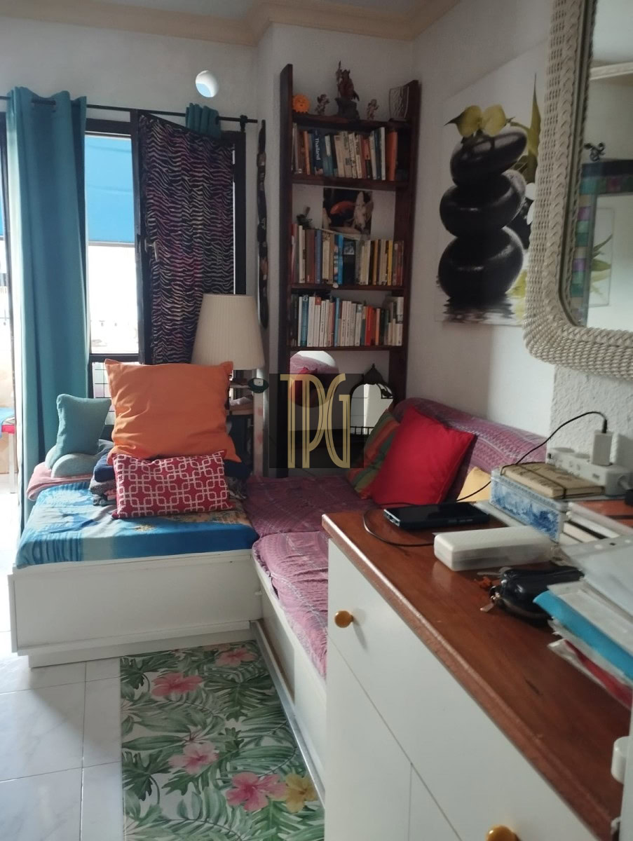 Holiday Rental Apartment for Sale in Los Cristianos – OPN1904R