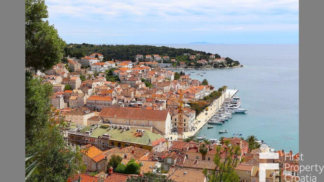 Apartments on Hvar island, Croatia – HV1756