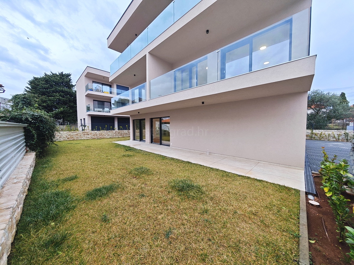 1 bedroom apartment in Krk, Croatia – 103585