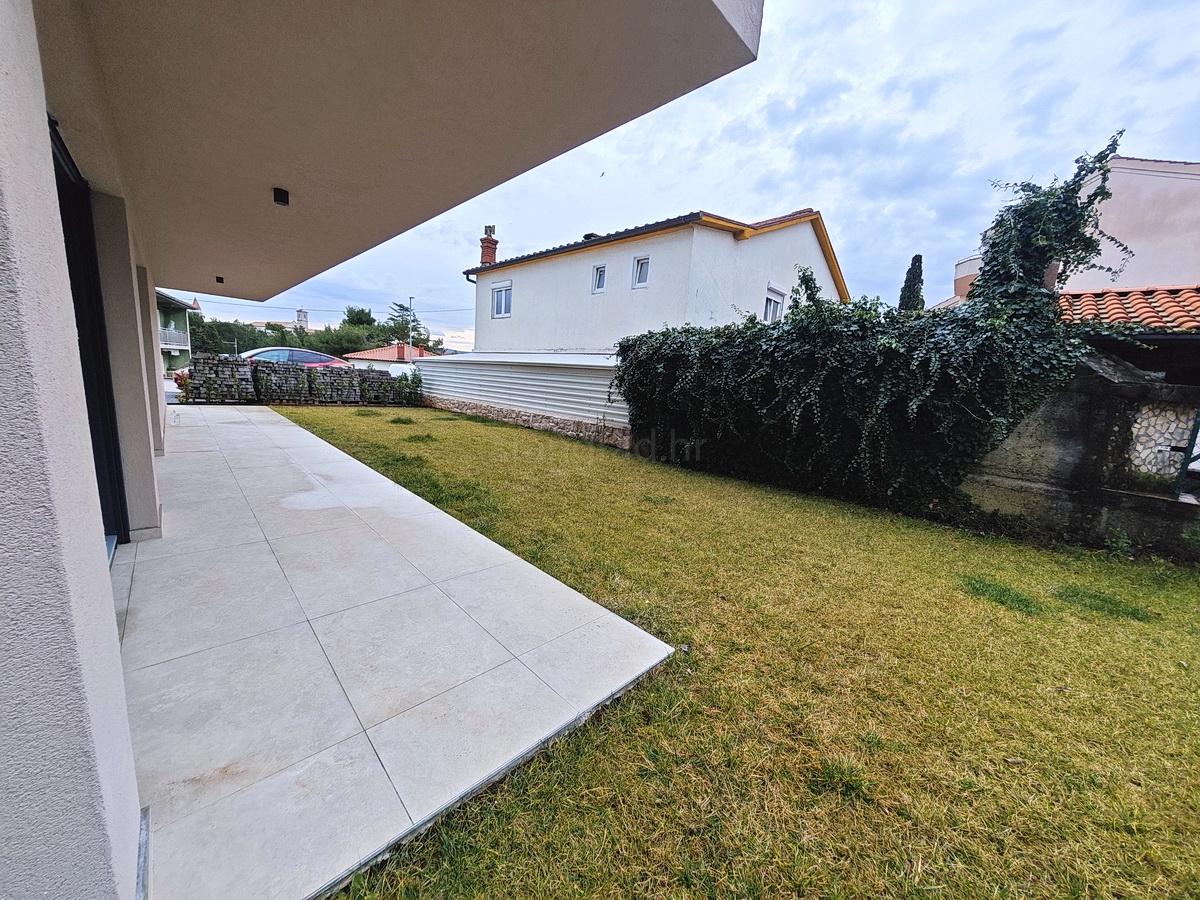 1 bedroom apartment in Krk, Croatia – 103585