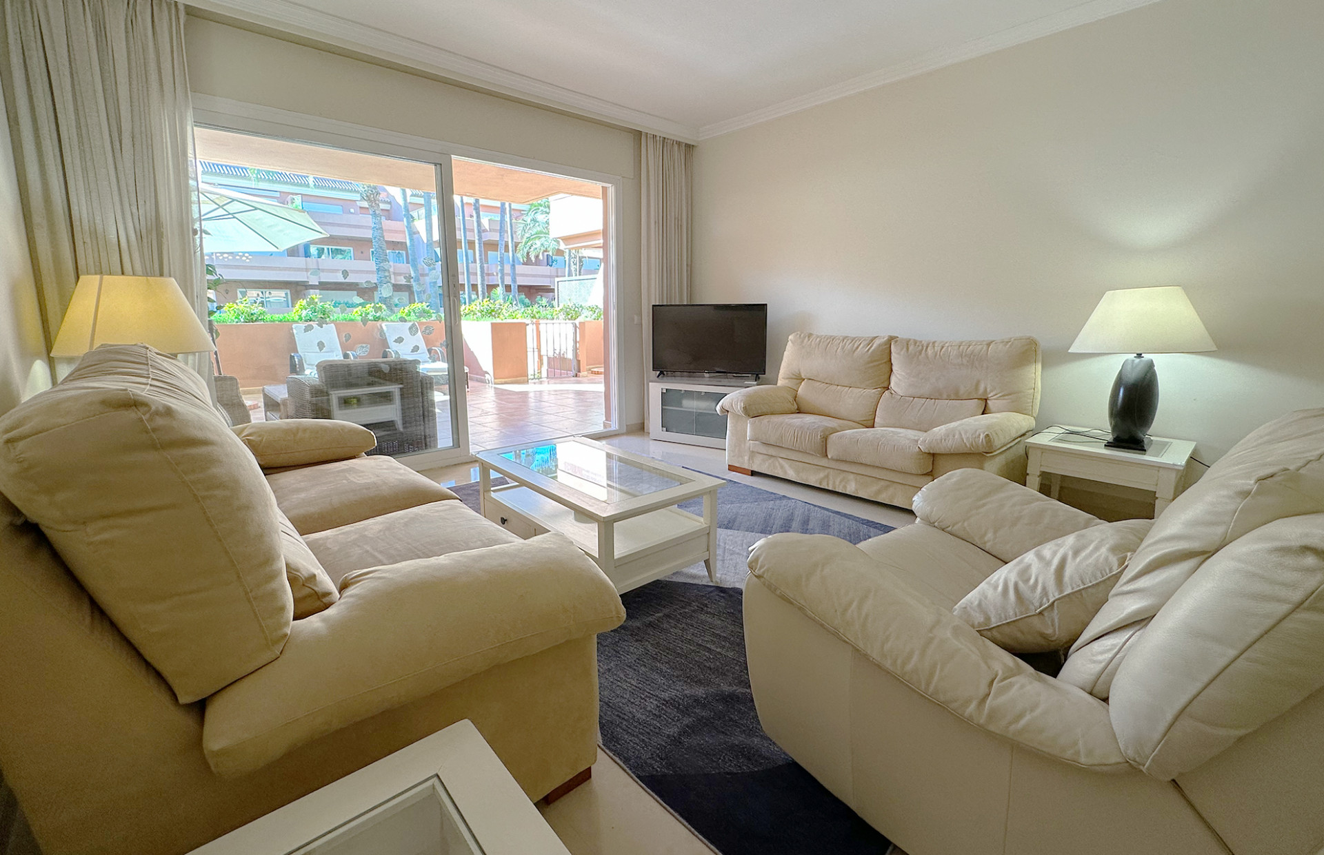 2 bedroom Ground Floor Apartment in Marbella, Malaga, Spain – 428-04213D