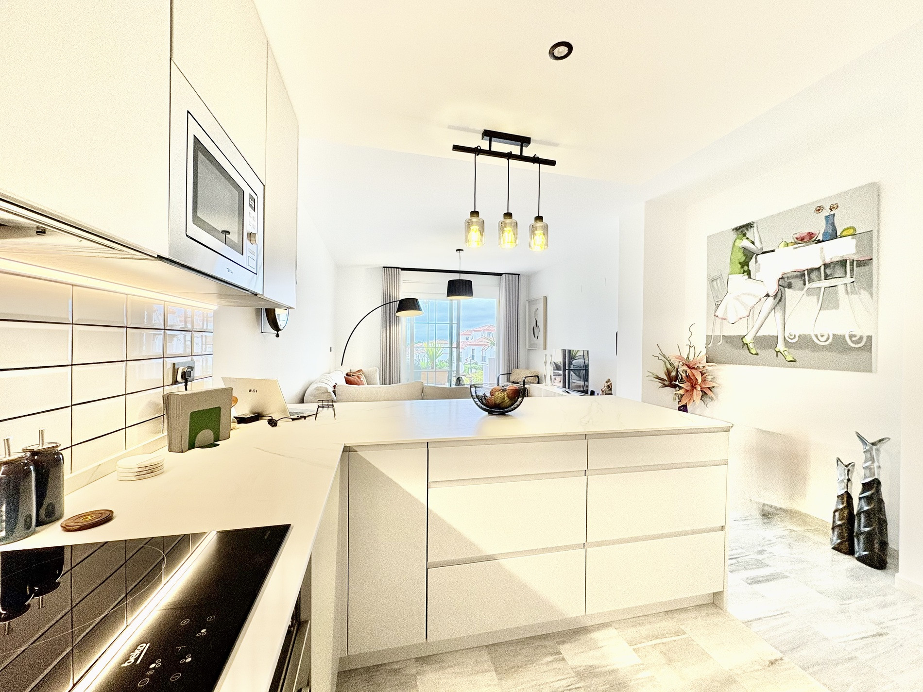 3 bedroom Apartment in Marbella, Malaga, Spain – 428-05123P