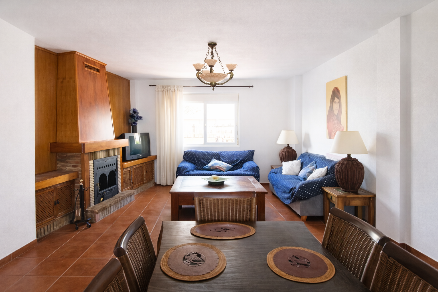 6 bedroom Semi Detached House in San Pedro De Alcantara, Malaga, Spain – 428-05167P