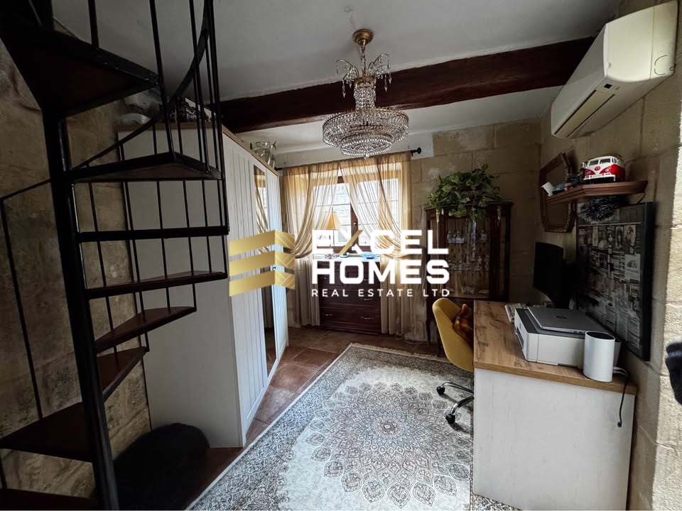 2 bedroom Character House in Qrendi, Malta – 66077