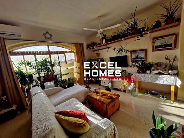 3 bedroom Apartment in Xlendi, Malta – 66035