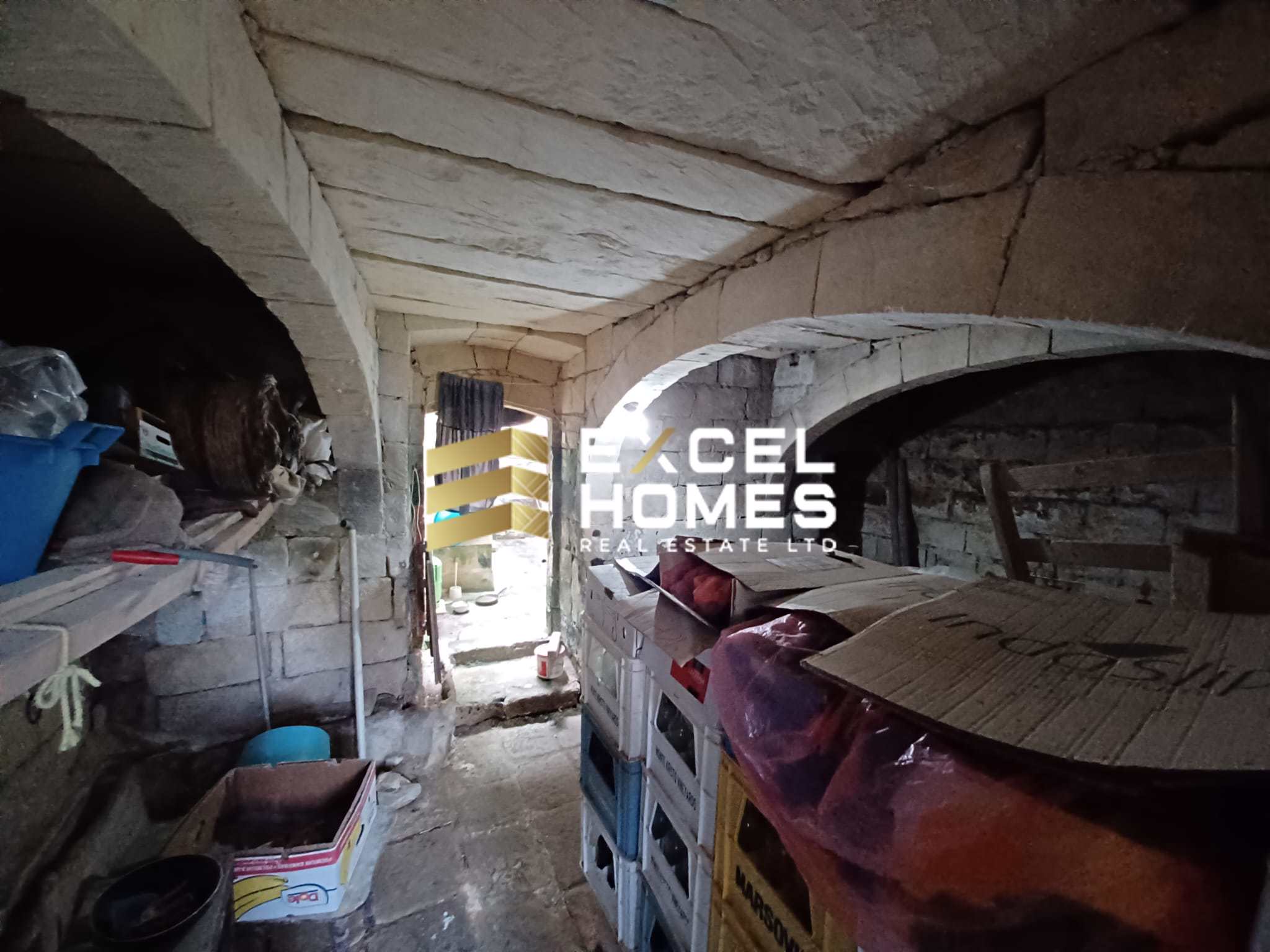 Character House in Gharb, Malta – 66005