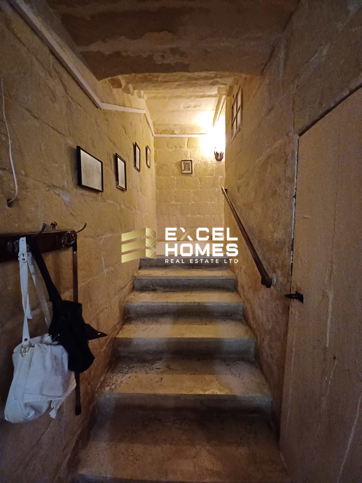 Character House in Gharb, Malta – 66005