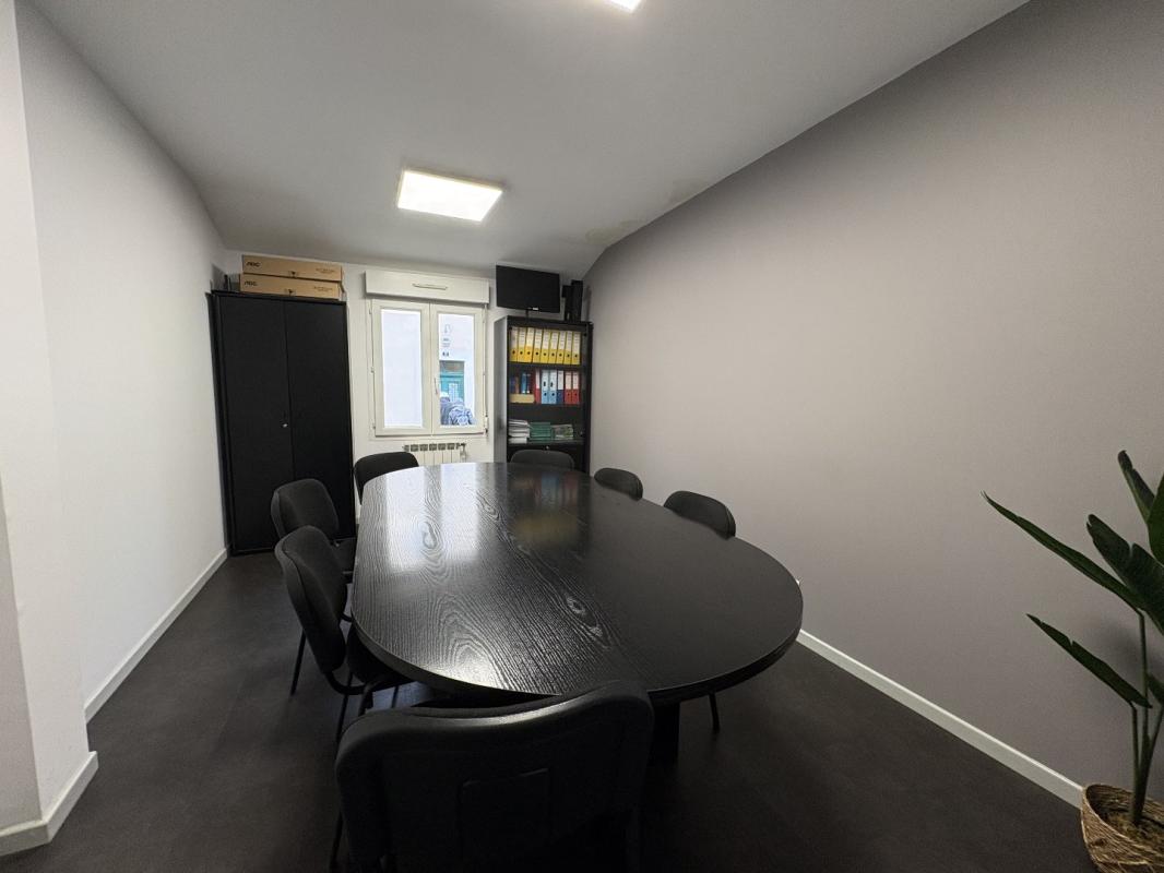 bureau in Figeac, Lot, France