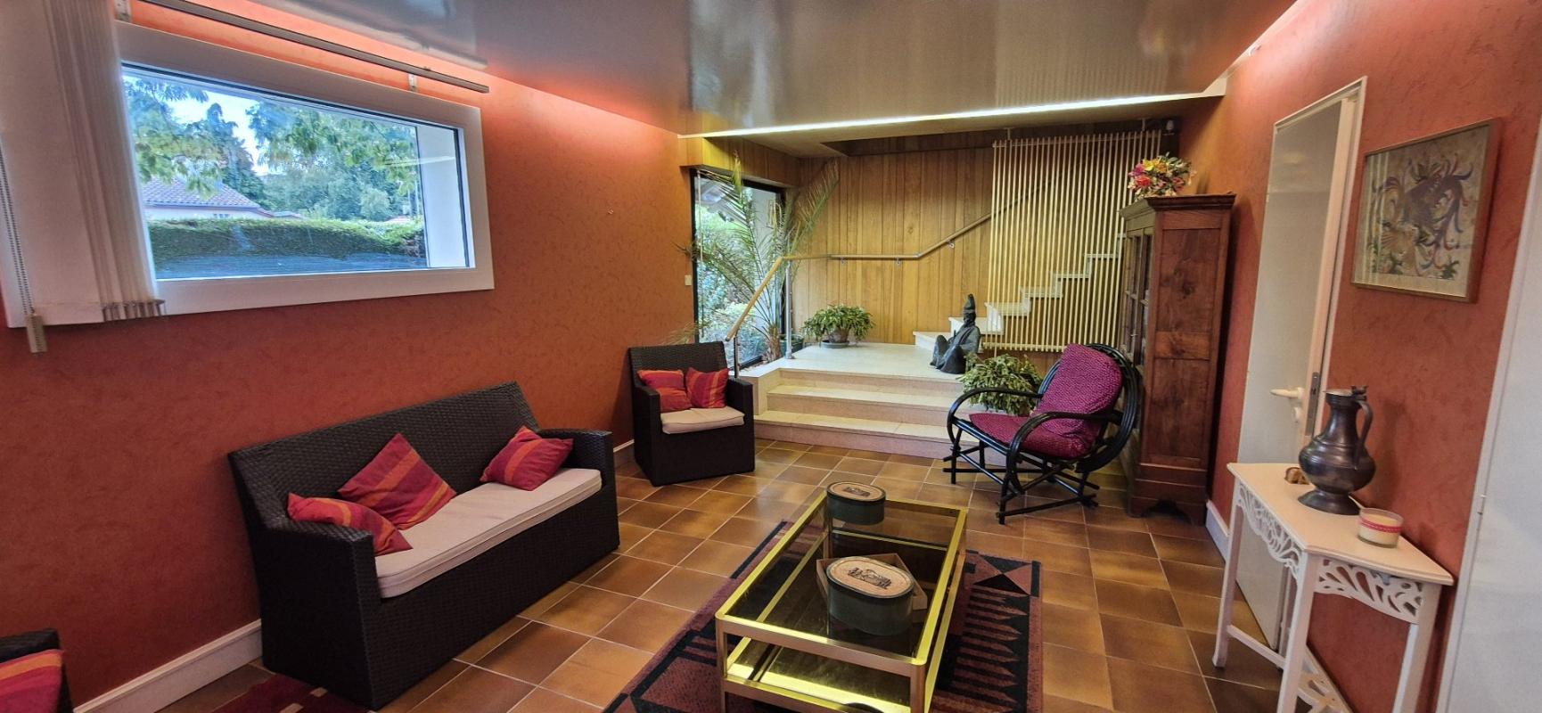 5 bedroom maison in Foix, Ariège, France