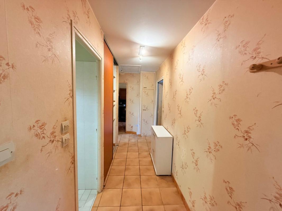 5 bedroom maison in Pradines, Lot, France