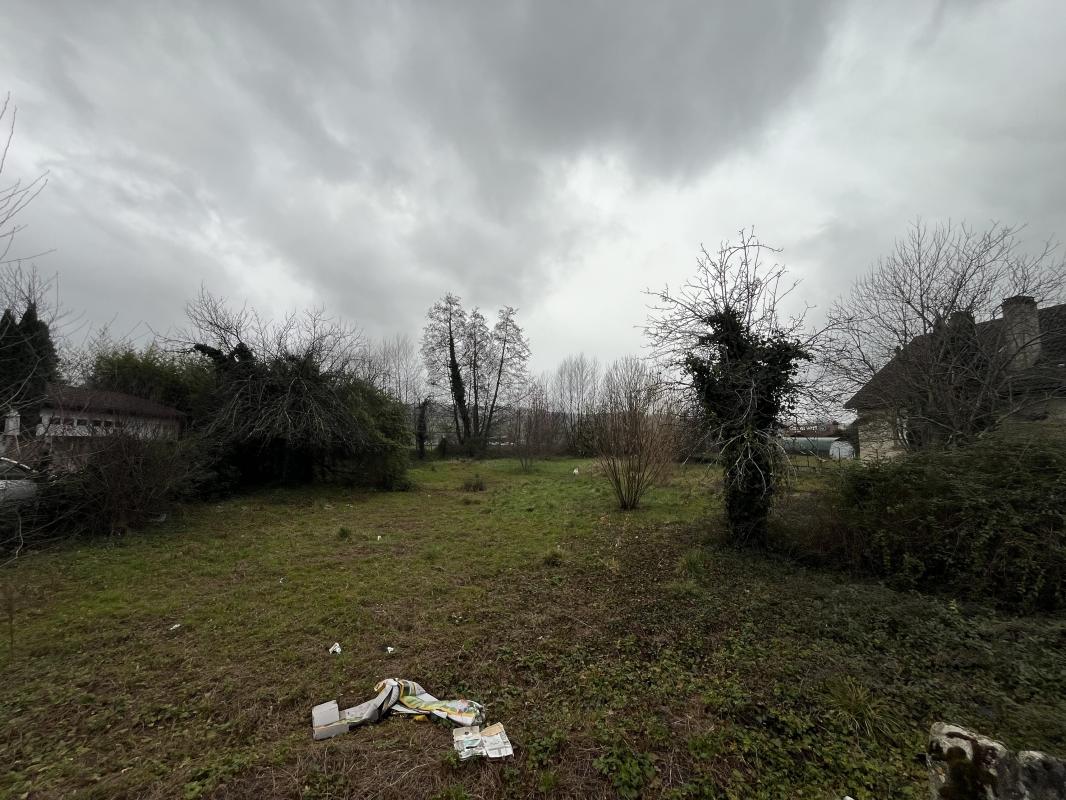 terrain in Saint Cere, Lot, France