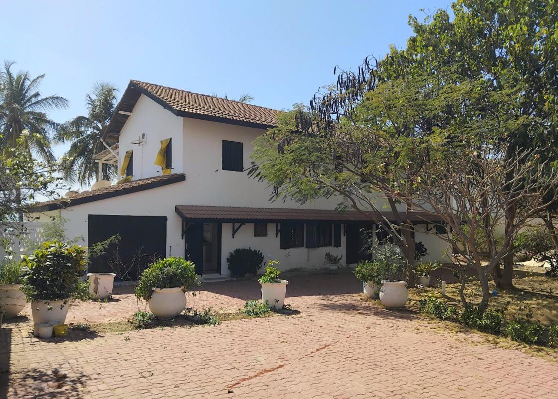 4 bedroom maison in Ngaparou, Sénégal