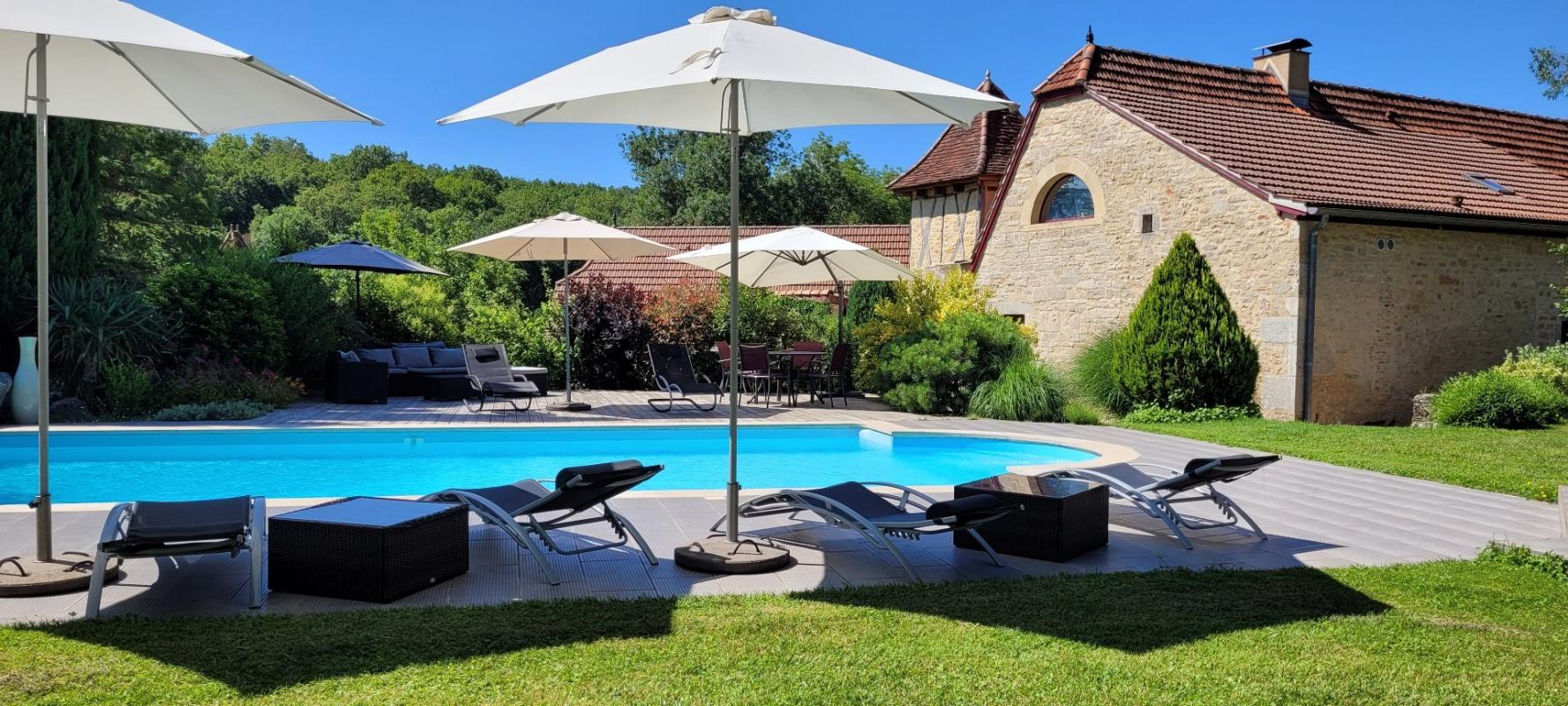 6 bedroom maison situee en campagne in Theminettes, Lot, France