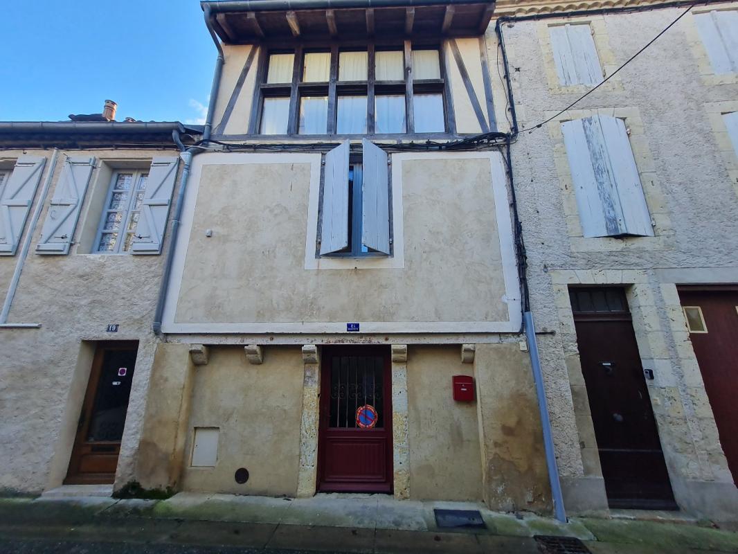 2 bedroom maison de ville in Lectoure, Gers, France