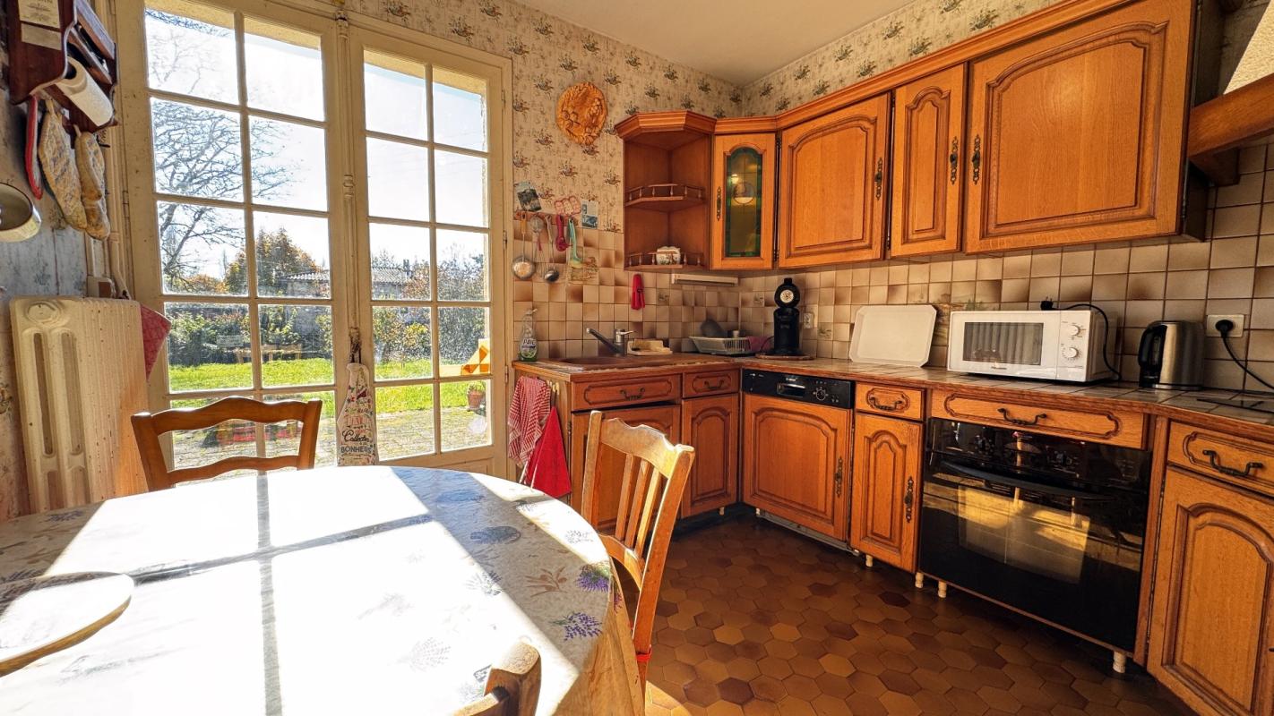 5 bedroom maison in Cajarc, Lot, France