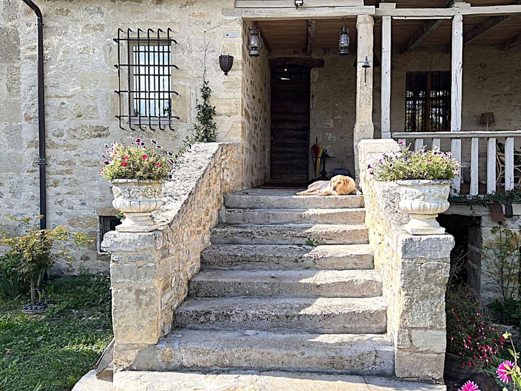 5 bedroom demeure in 10 Km De Figeac, Lot, France