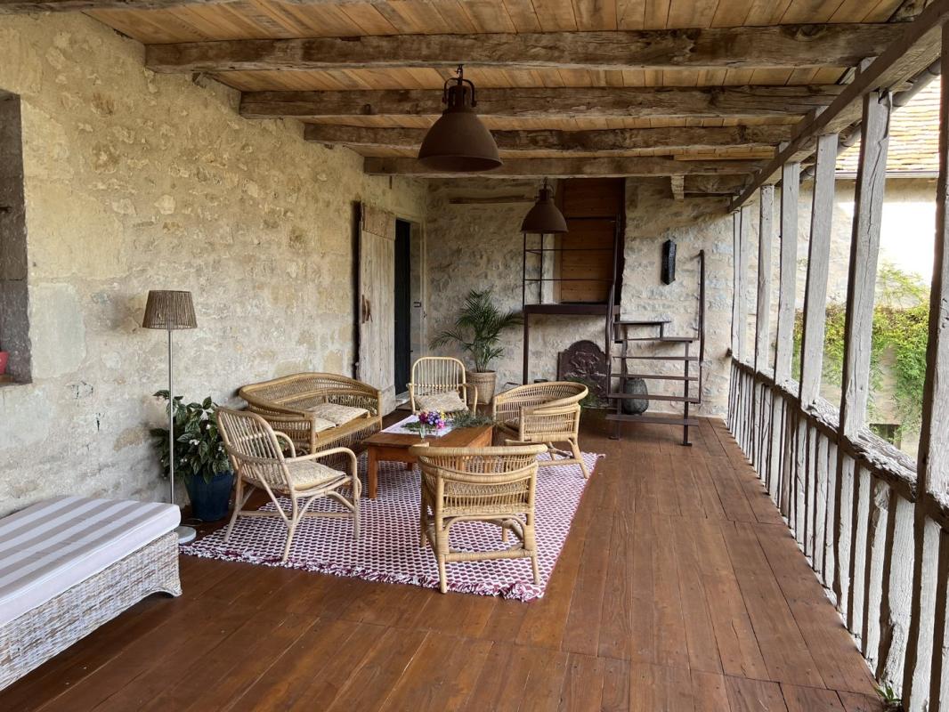 5 bedroom demeure in 10 Km De Figeac, Lot, France