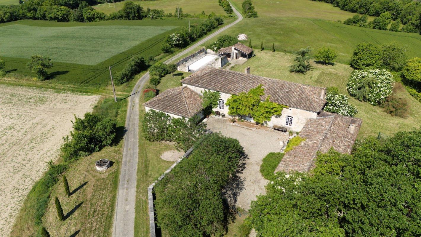 6 bedroom demeure in Saint Martin De Beauville, Lot-et-Garonne, France