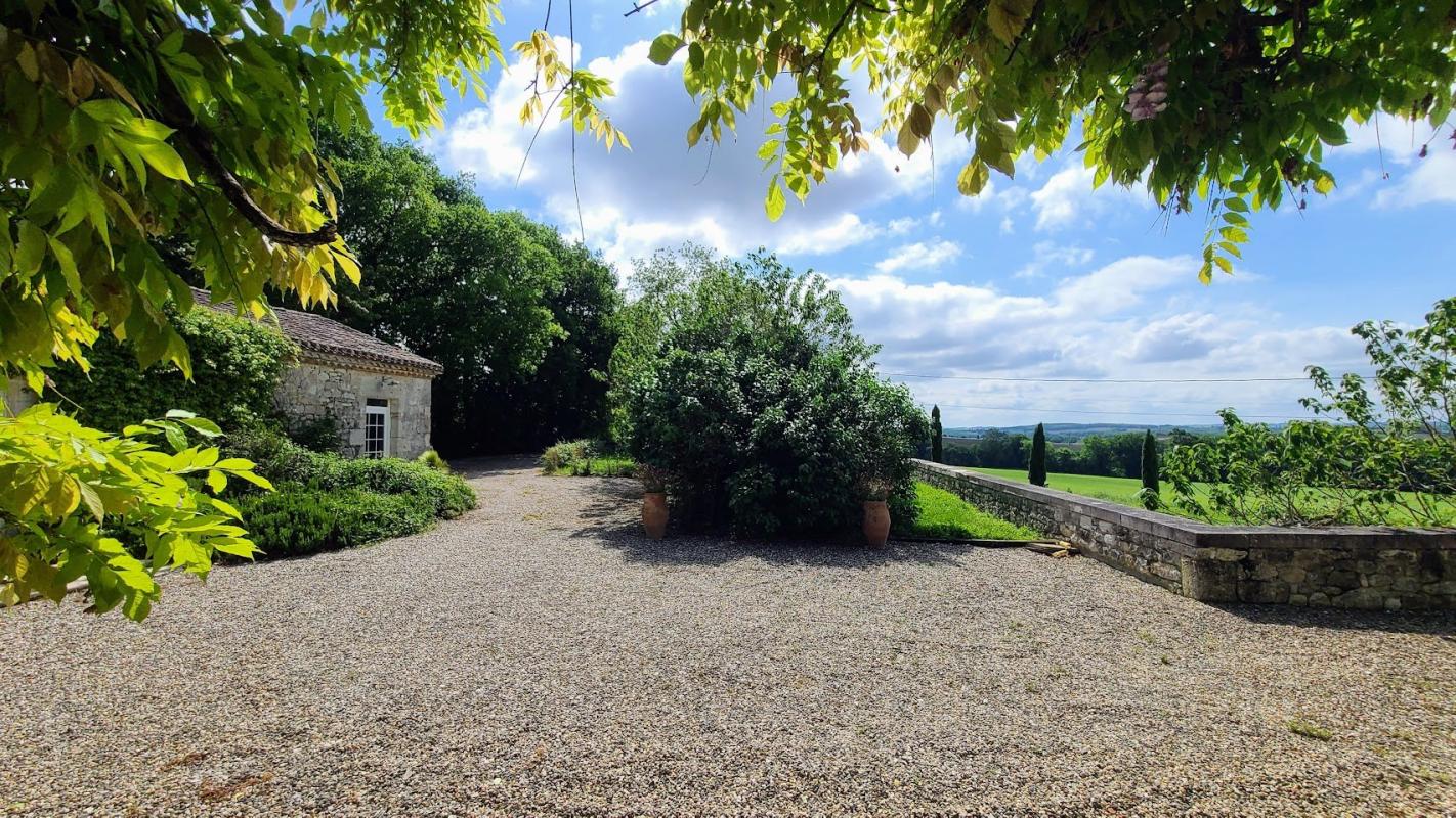 6 bedroom demeure in Saint Martin De Beauville, Lot-et-Garonne, France