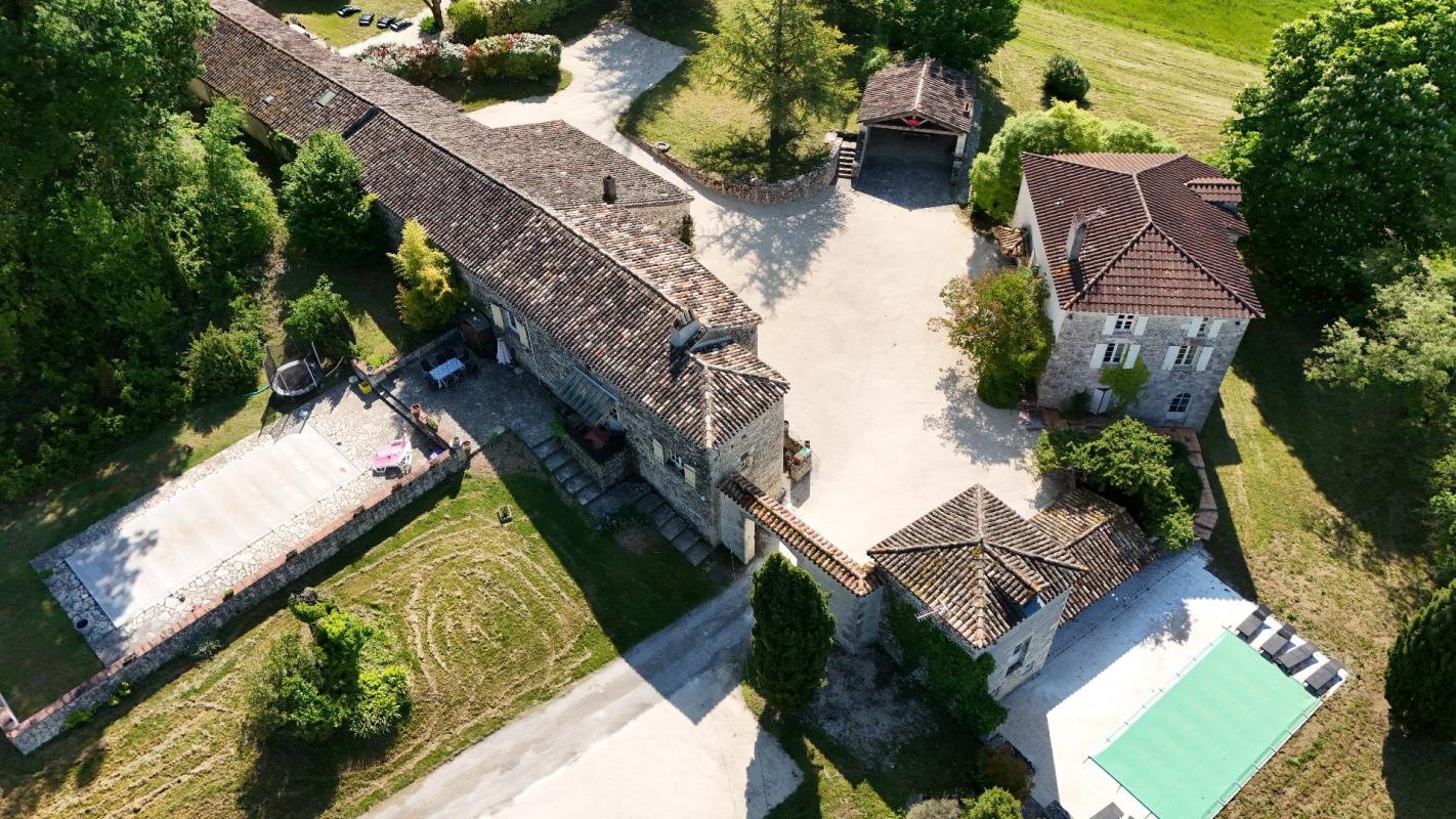 14 bedroom demeure in Roquecor, Tarn-et-Garonne, France
