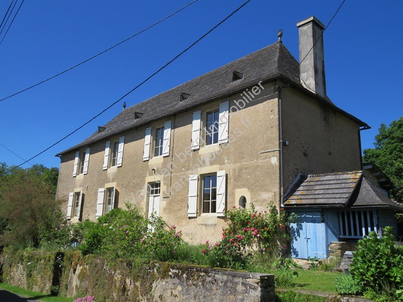 4 bedroom maison in Juillac, Corrèze, France