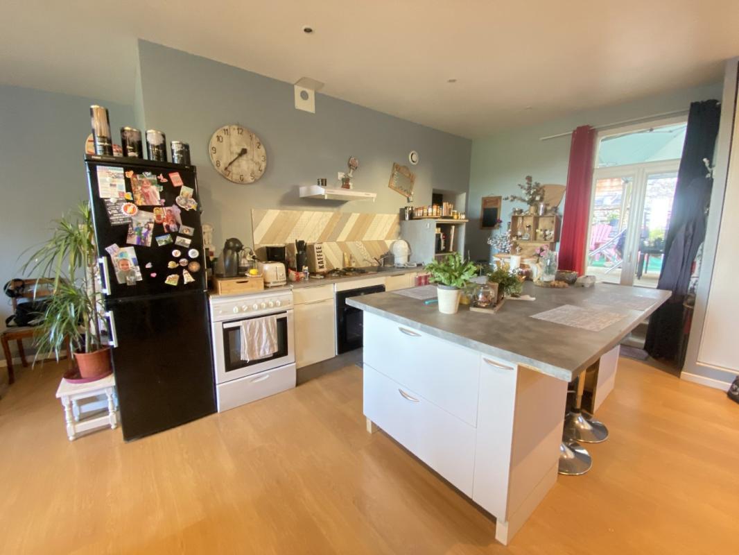 3 bedroom maison de village in Vegennes, Corrèze, France