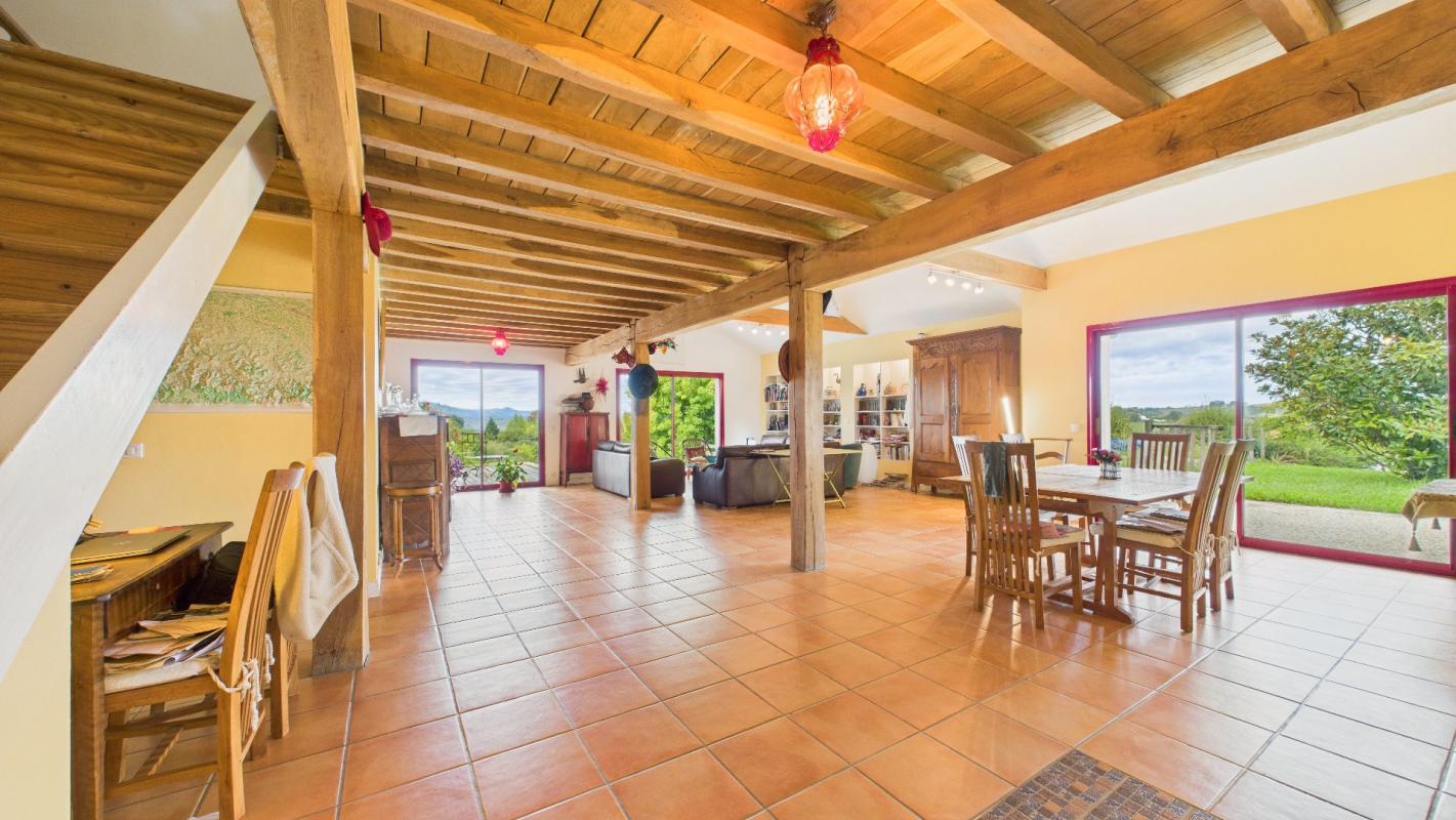 7 bedroom maison in Bardos, Pyrénées-Atlantiques, France