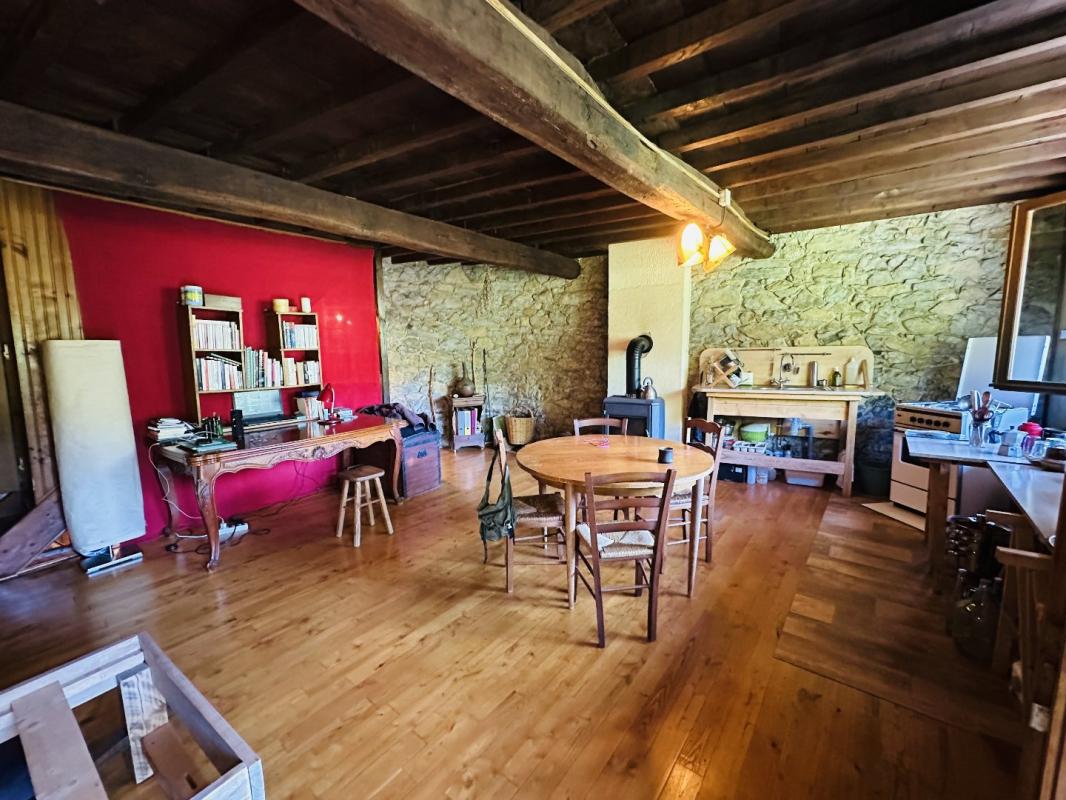 2 bedroom maison individuelle in Biert, Ariège, France
