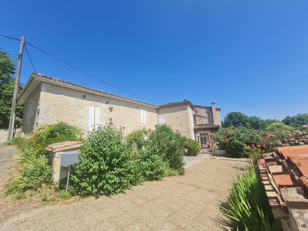 9 bedroom immeuble in Lectoure, Gers, France