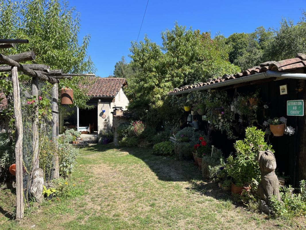 3 bedroom maison de campagne in Saint Perdoux, Lot, France