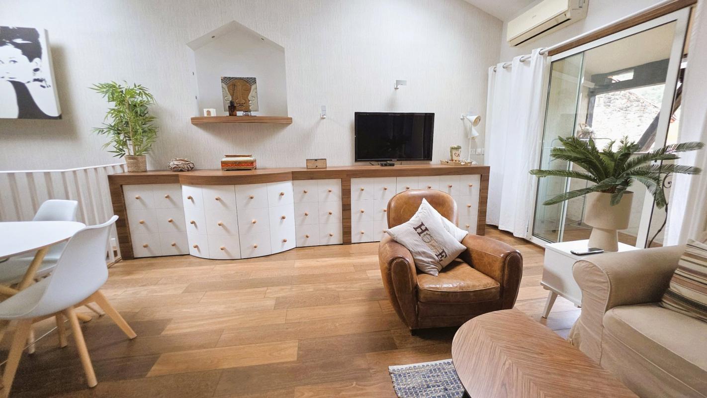 3 bedroom appartement renove in Saint Antonin Noble Val, Tarn-et-Garonne, France
