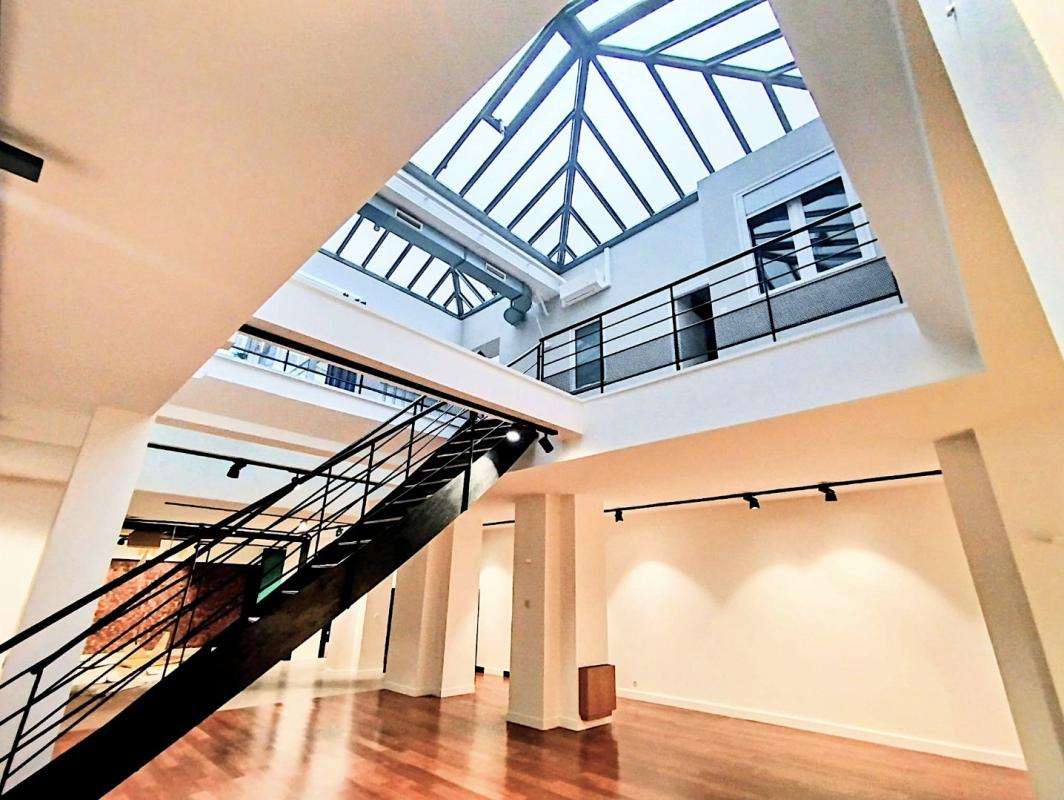 4 bedroom duplex/triplex in Paris 10eme Arrondissement, Paris, France