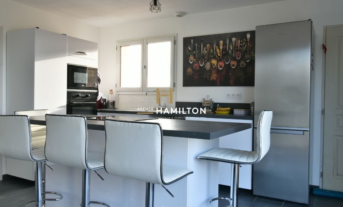 3 bedroom maison individuelle in Cordes-sur-ciel, Tarn, France