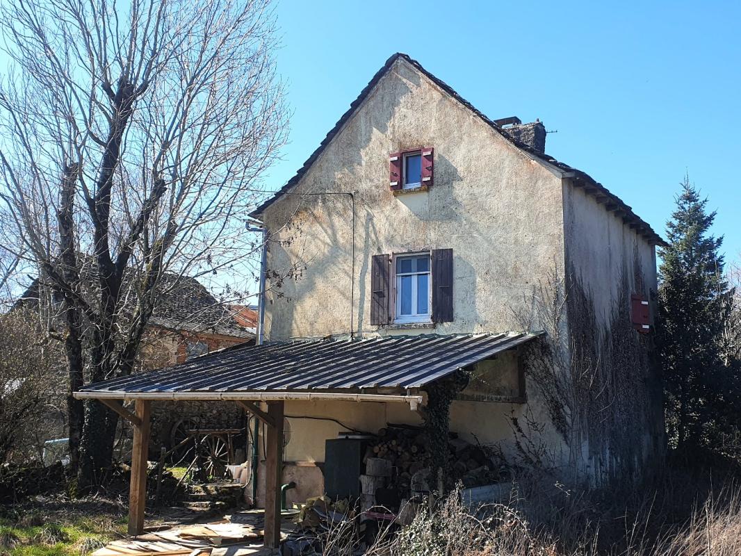 2 bedroom maison in Rieupeyroux, Aveyron, France