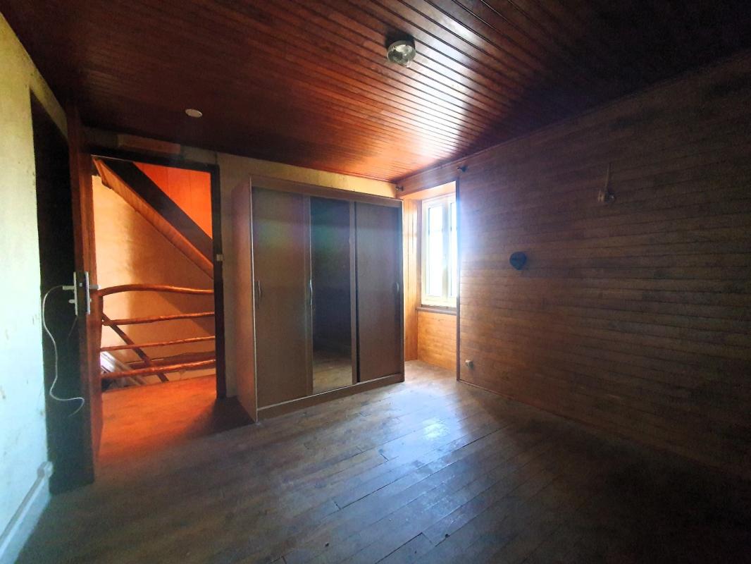 2 bedroom maison in Rieupeyroux, Aveyron, France