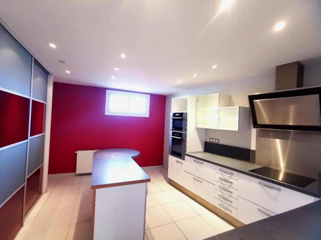 2 bedroom t3 in Millau, Aveyron, France