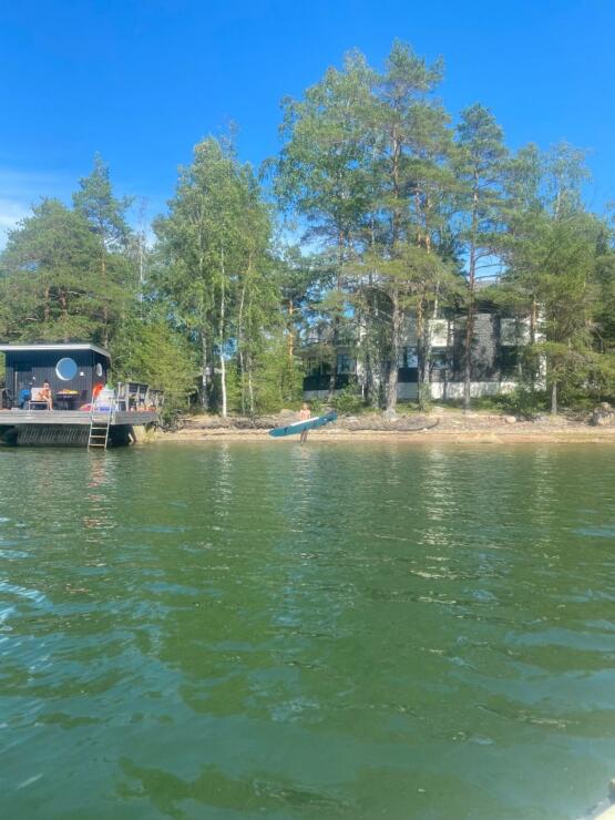 Exclusive Seafront 3-Bedroom Villa with Private Shoreline – Finland