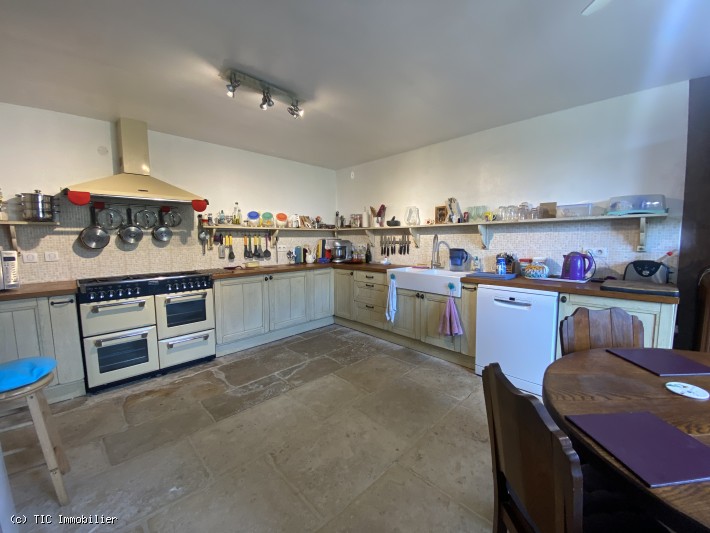 3 bedroom House in Verteuil-Sur-Charente, France – r7100