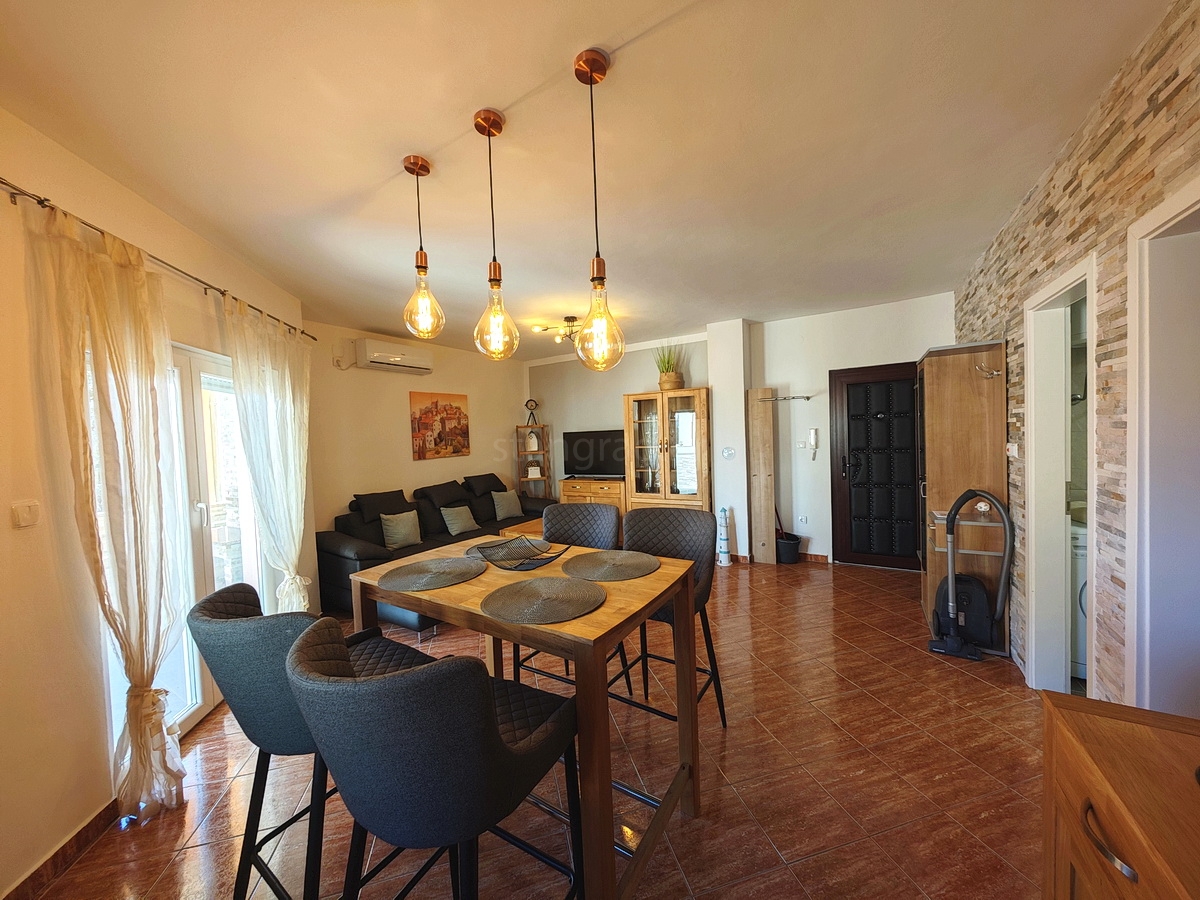 2 bedroom apartment in Malinska-Dubašnica, Croatia – 103591