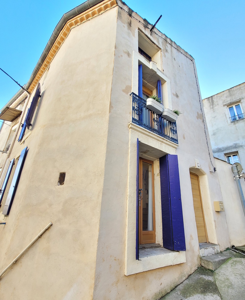 2 bedroom House in Pezenas, Herault, France – rp110000e
