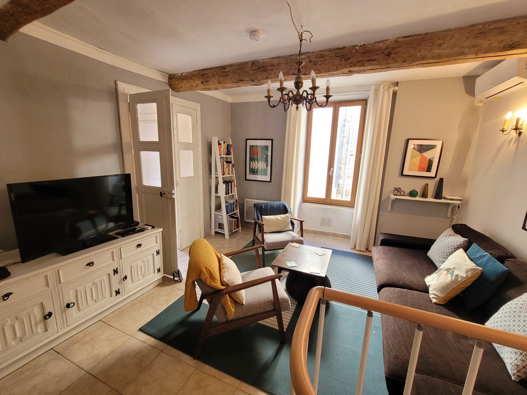 2 bedroom House in Pezenas, Herault, France – rp110000e