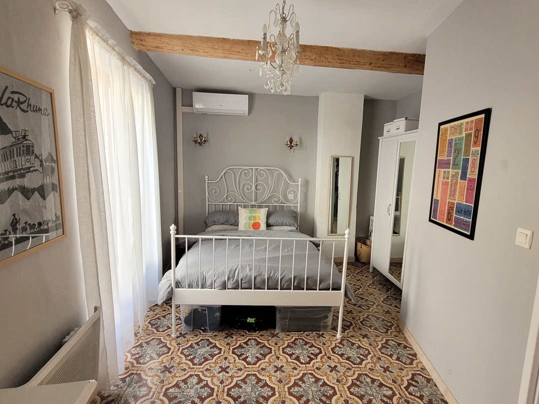 2 bedroom House in Pezenas, Herault, France – rp110000e