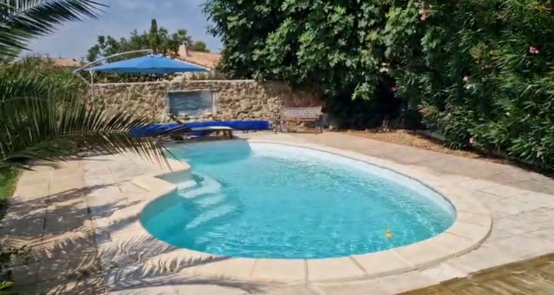 7 bedroom House in Autignac, Herault, France – sa699840e