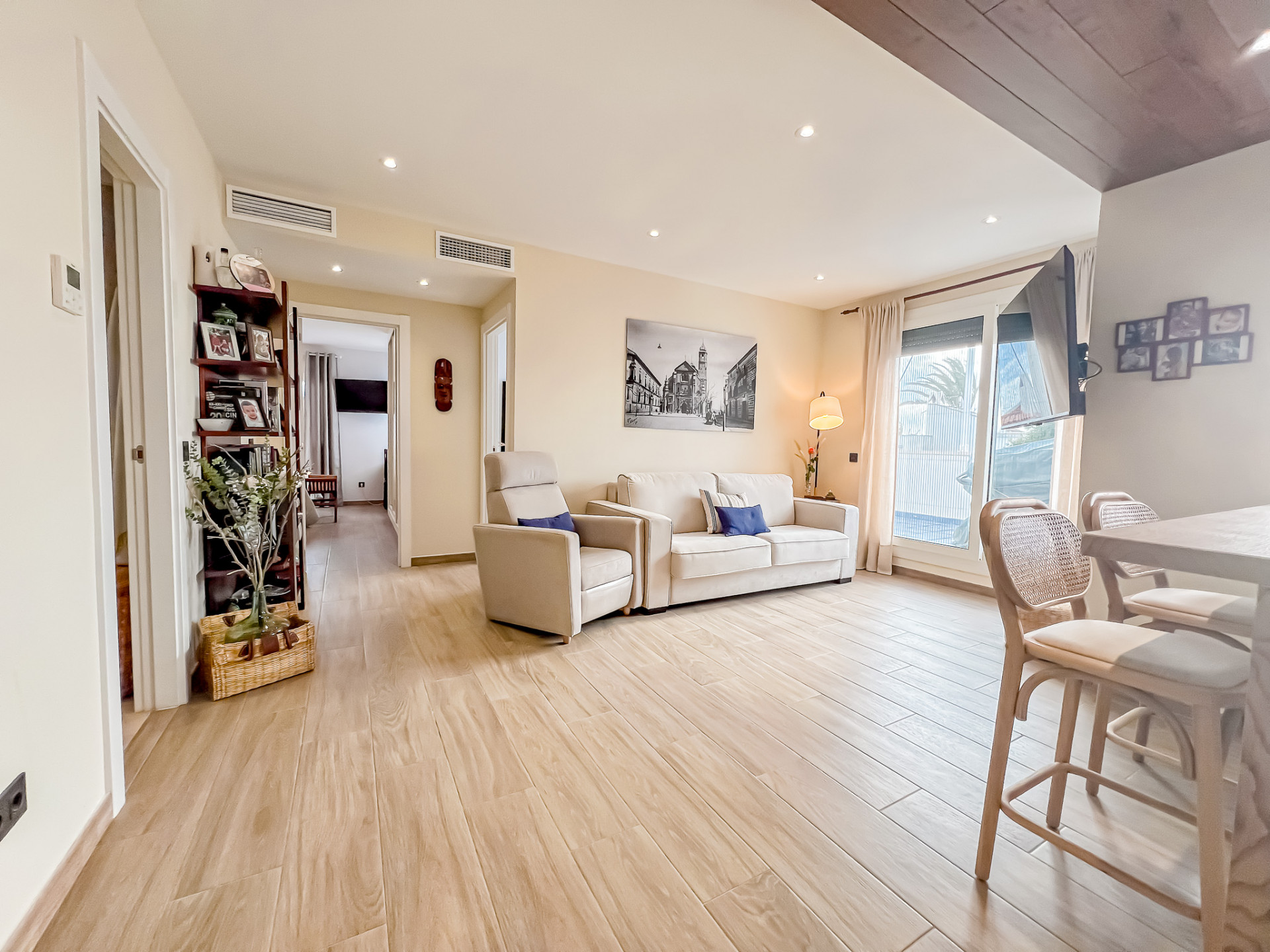 2 bedroom Penthouse in Marbella, Malaga, Spain – 428-05183P