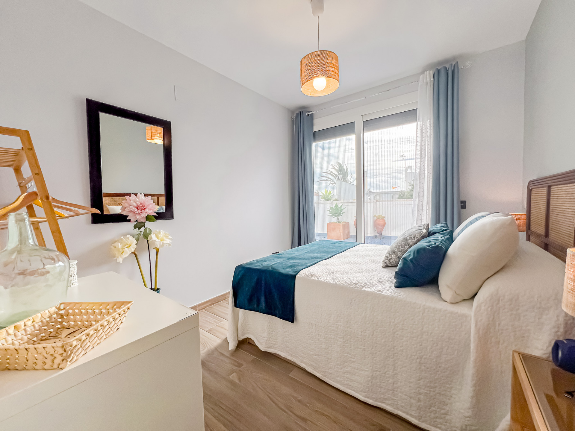 2 bedroom Penthouse in Marbella, Malaga, Spain – 428-05183P