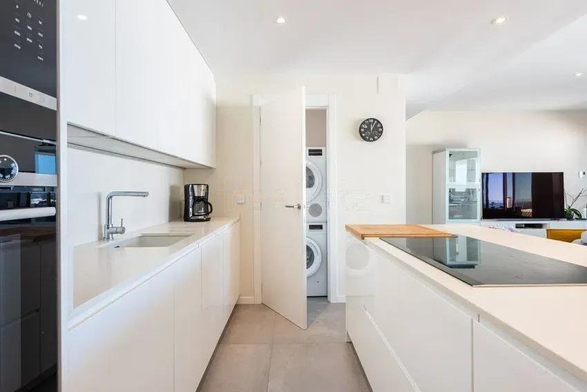 2 bedroom Apartment in Fuengirola, Malaga, Spain – 428-05196P