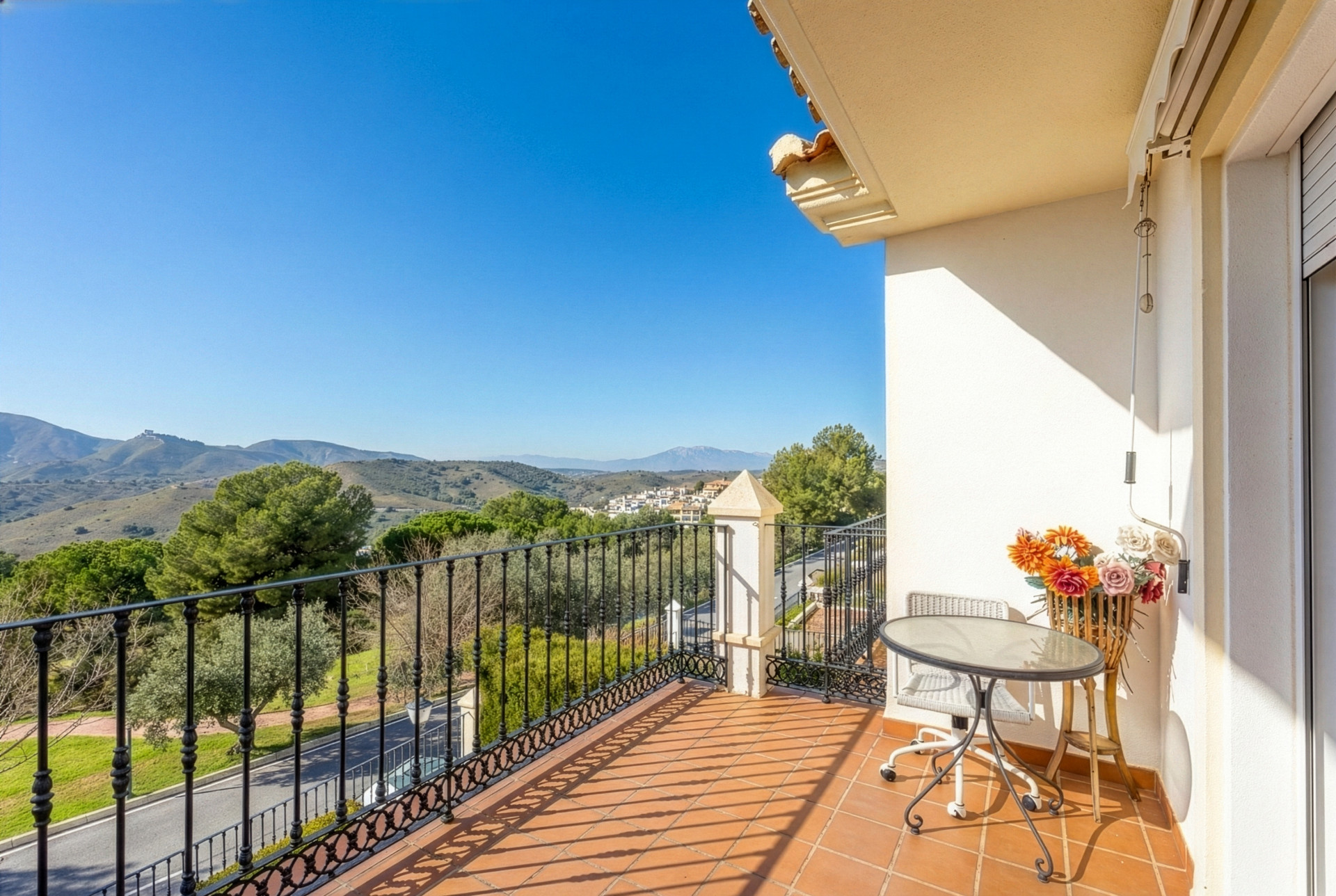 3 bedroom Semi Detached House in Alhaurin El Grande, Malaga, Spain – 428-05207D